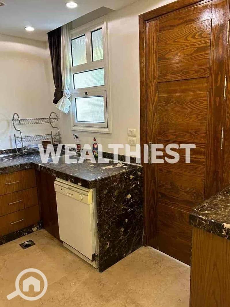 7 bde69d9f-4ce4-40ce-8d48-3b730fe37014. jpg