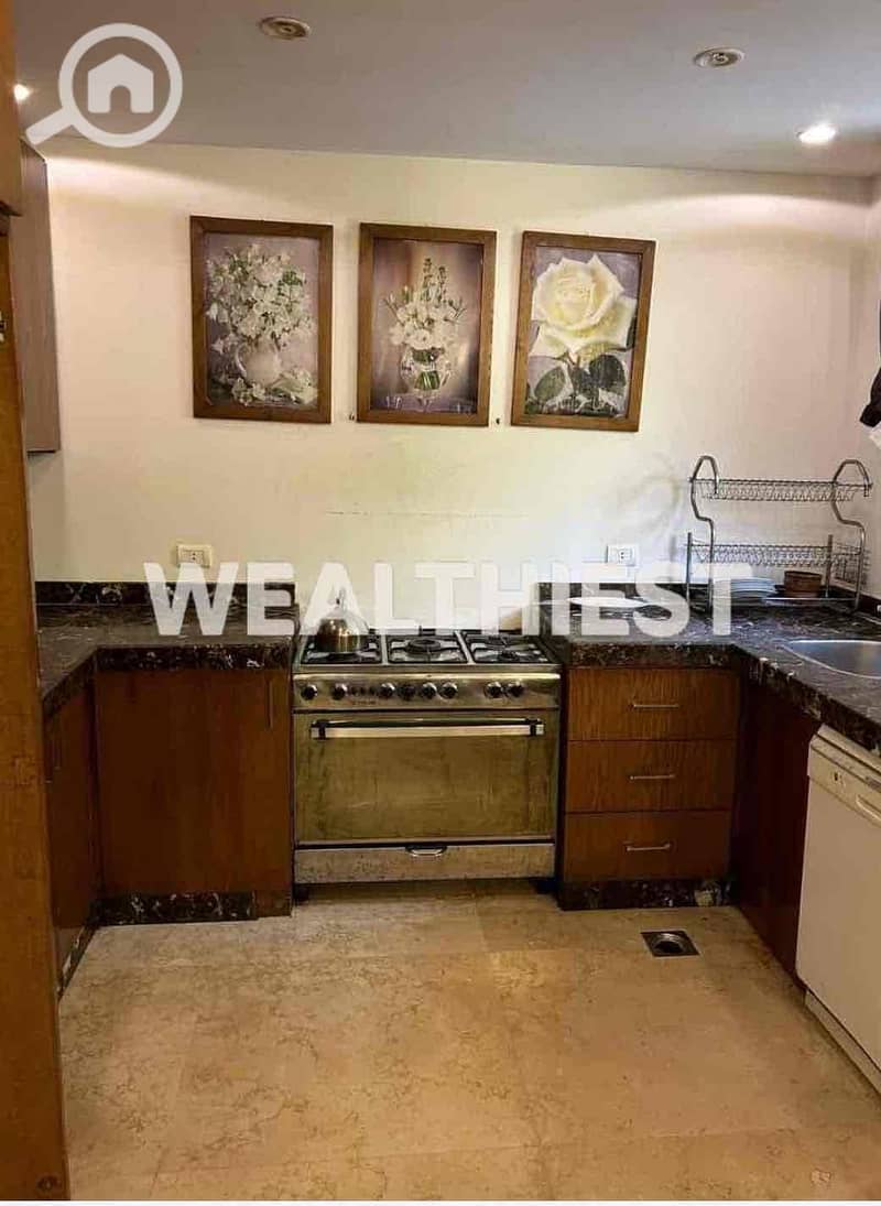 11 c033e2f6-49b4-4f2f-8fd5-a650fb736daf. jpg