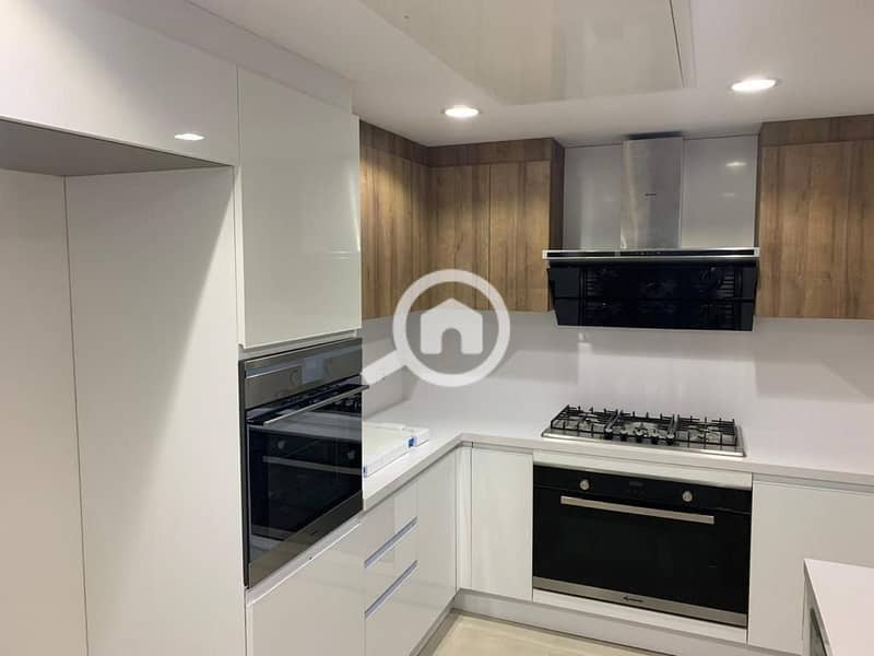 3 WhatsApp Image 2024-12-18 at 12.40. 54 PM. jpeg