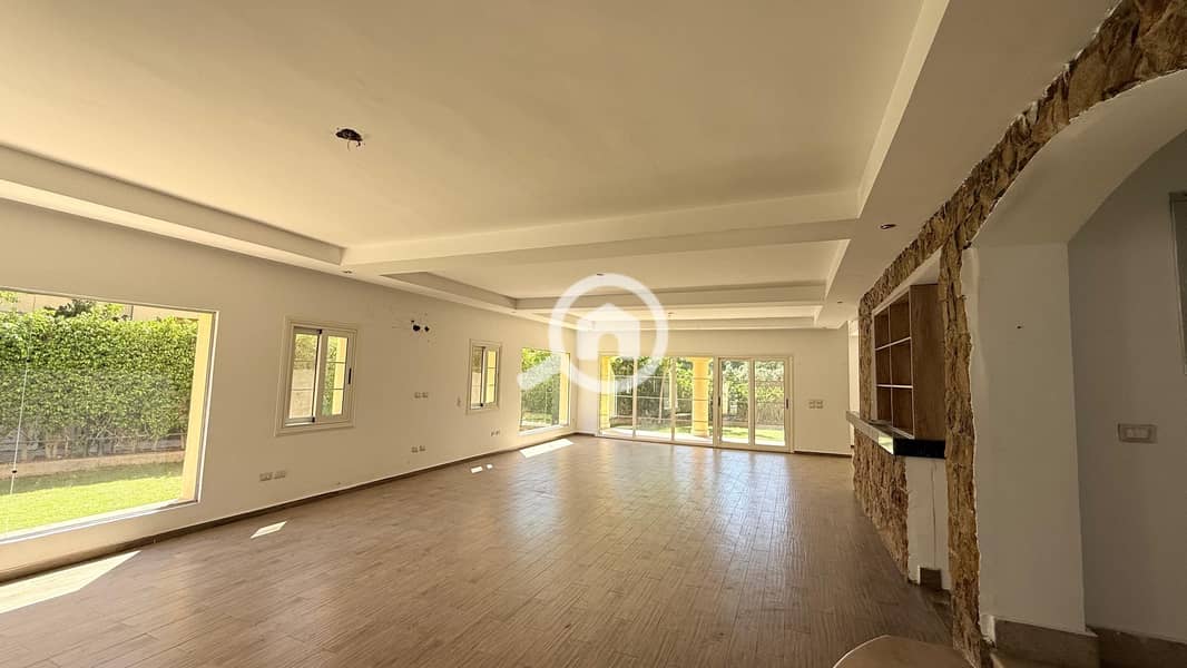 18 5a80c39c-b4fe-4d21-8fc4-718cc1a6e702. jpg