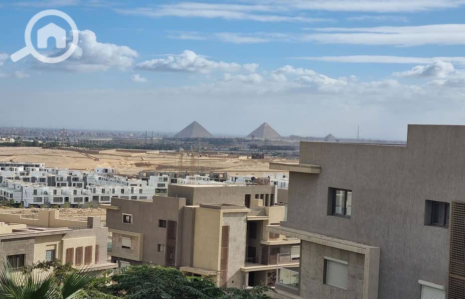 4 WhatsApp Image 2024-12-25 at 3.38. 46 PM (6)_1400x900. jpg