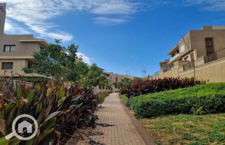 5 WhatsApp Image 2024-12-25 at 3.38. 40 PM_1400x900. jpg