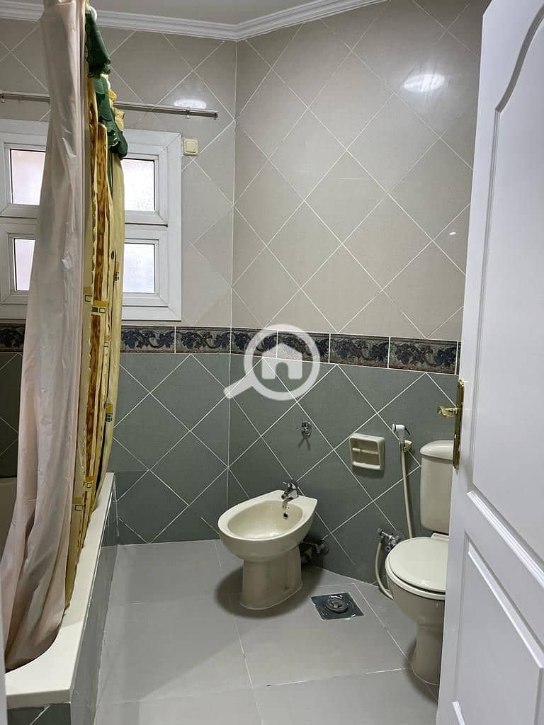 4 WhatsApp Image 2025-10-12 at 11.20. 20 AM (2). jpeg