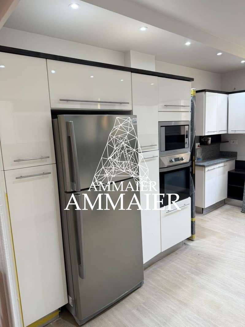 3 aa2f592e-f57b-43c7-b92e-64f7bae4304f. jpg