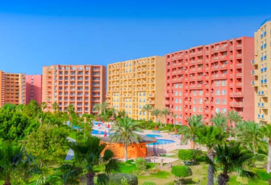 8 640ef4e2-2642-45e7-b3ed-188d69034c25. jpg