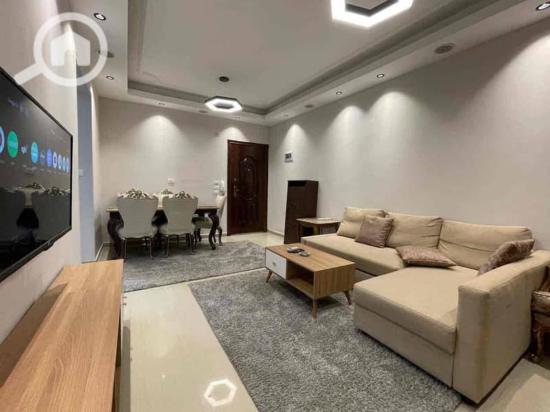 3 d47c4feb-2760-42e7-a248-ffe9bc32b82b. jpg