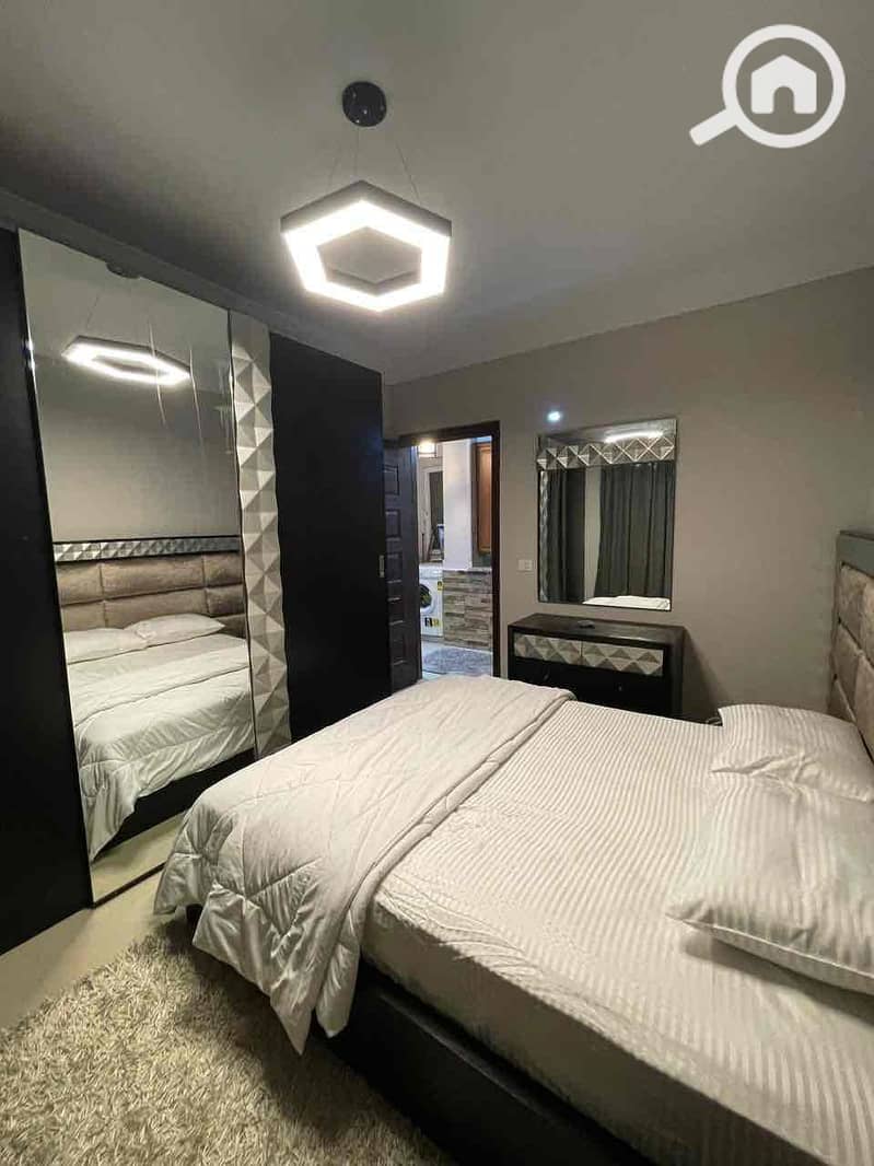 7 8d121e5d-98ae-4824-998c-a0bf09a1a34b. jpg