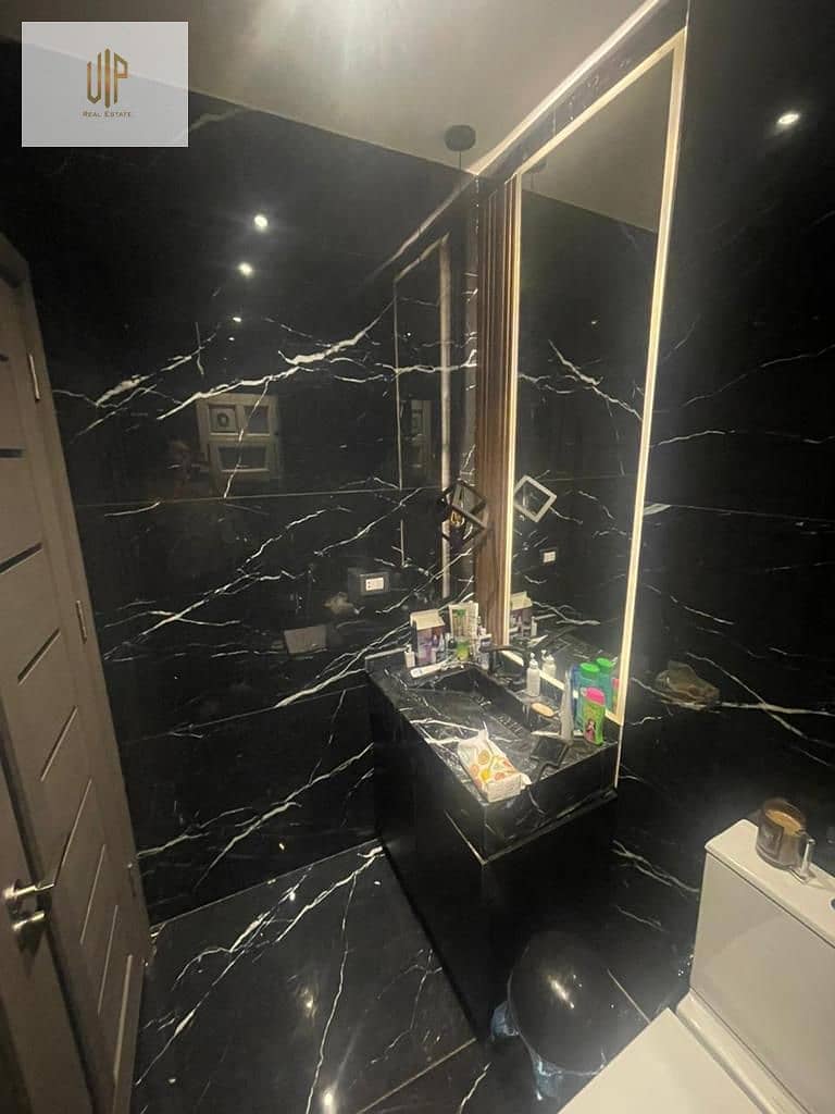 11 WhatsApp Image 2025-11-24 at 11.43. 03 AM. jpeg