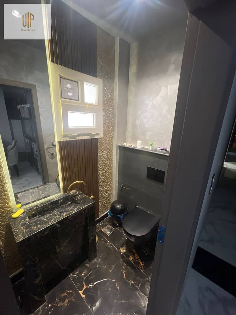 15 WhatsApp Image 2025-11-24 at 11.43. 05 AM (2). jpeg