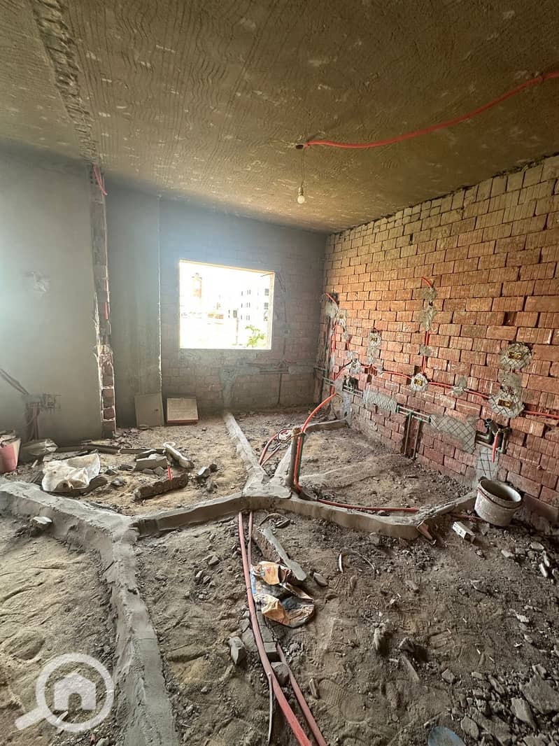 7 e6f741d8-1cd5-4518-a136-0648e5c1a416. jpeg