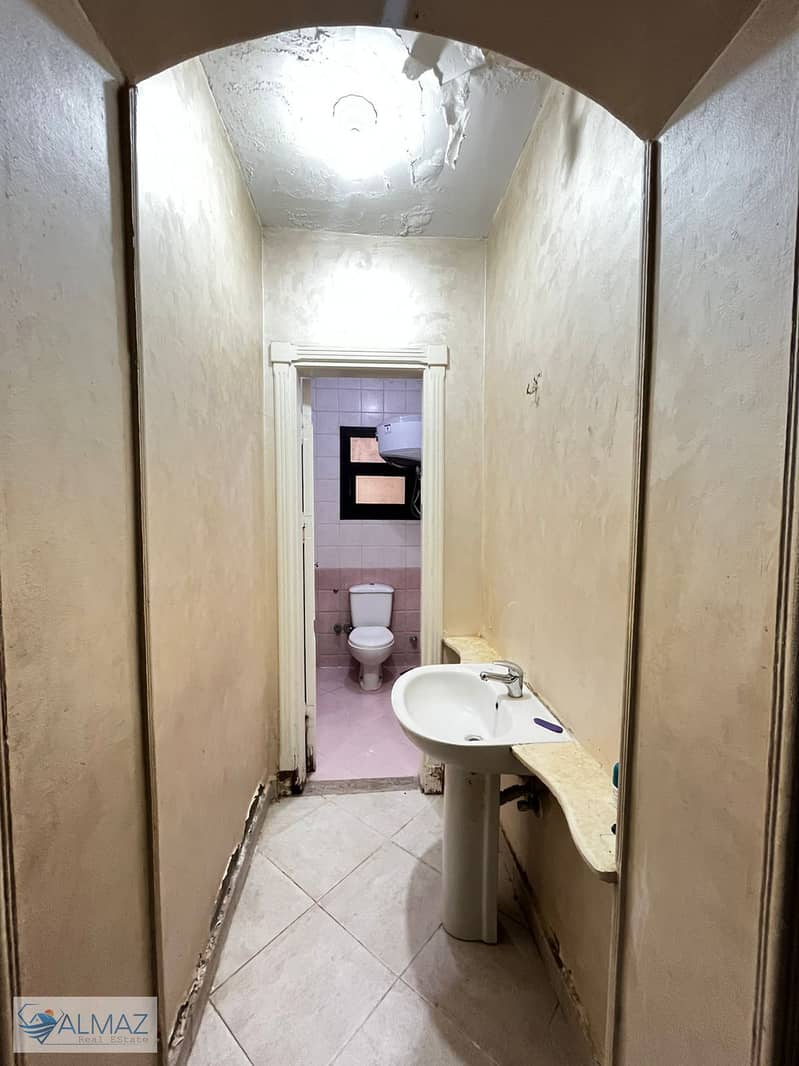 29 WhatsApp Image 2025-11-24 at 11.45. 23 AM. jpeg