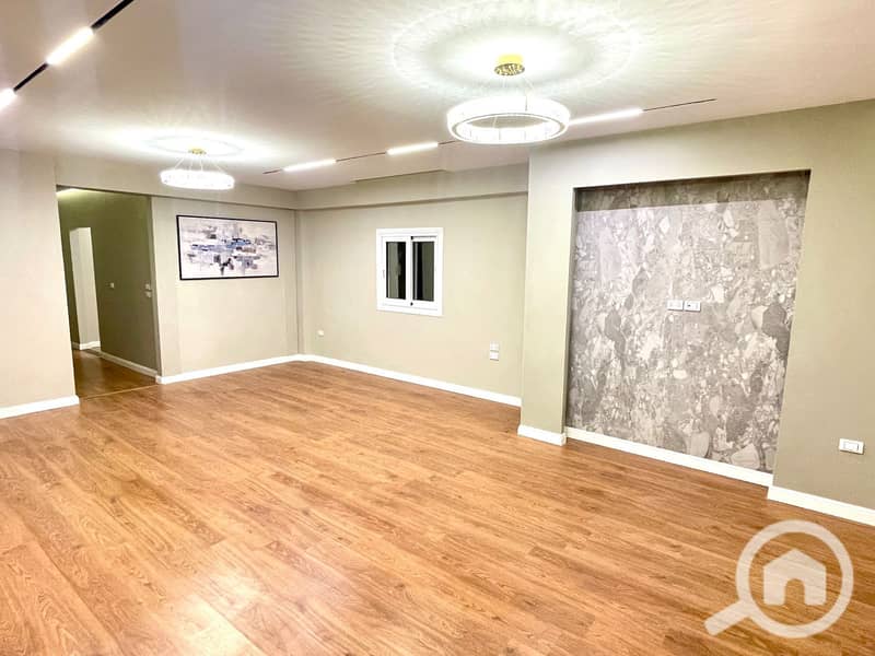 2 8ae47f62-4b65-41da-bf72-7867a3df314b. jpeg