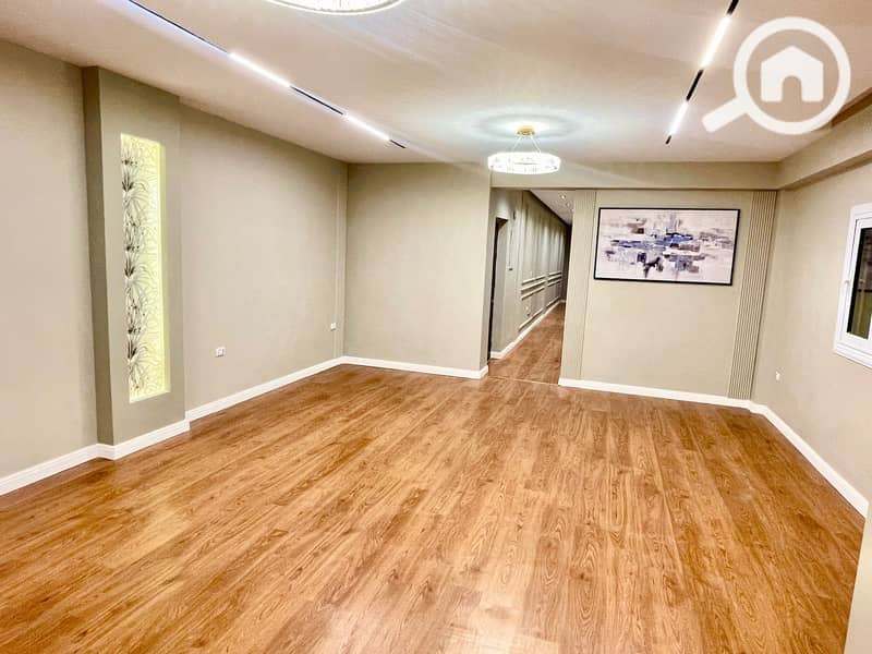 3 10fd5dc6-3170-4d6c-993e-2137812a6c07. jpeg