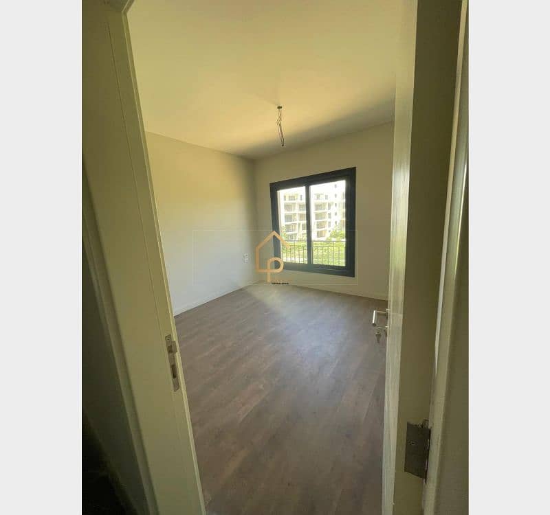 11 WhatsApp Image 2025-09-27 at 2.31. 10 PM (3). jpg