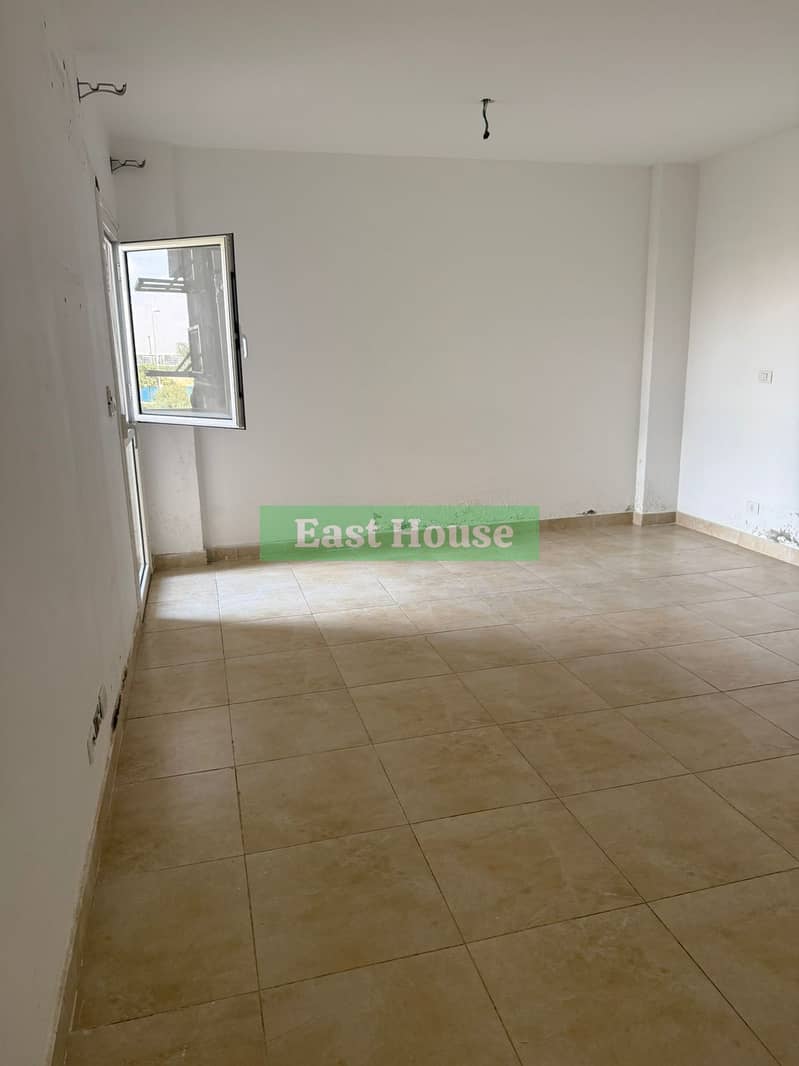 7 c643d71b-7aa4-44de-818f-88682645af74. jpeg