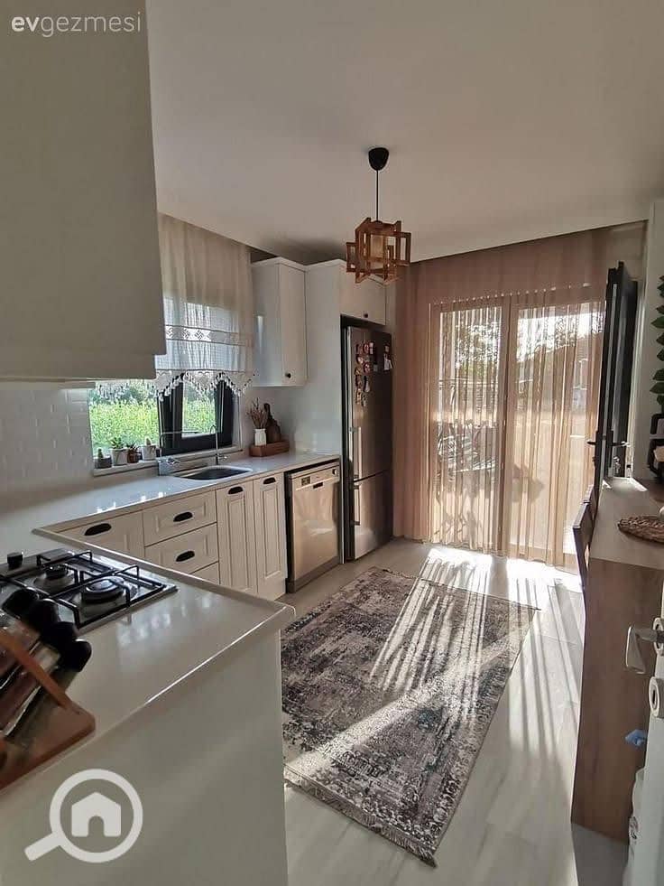 7 575f3bd8-99d8-43bc-920b-73a7a1ce76c7. jpg