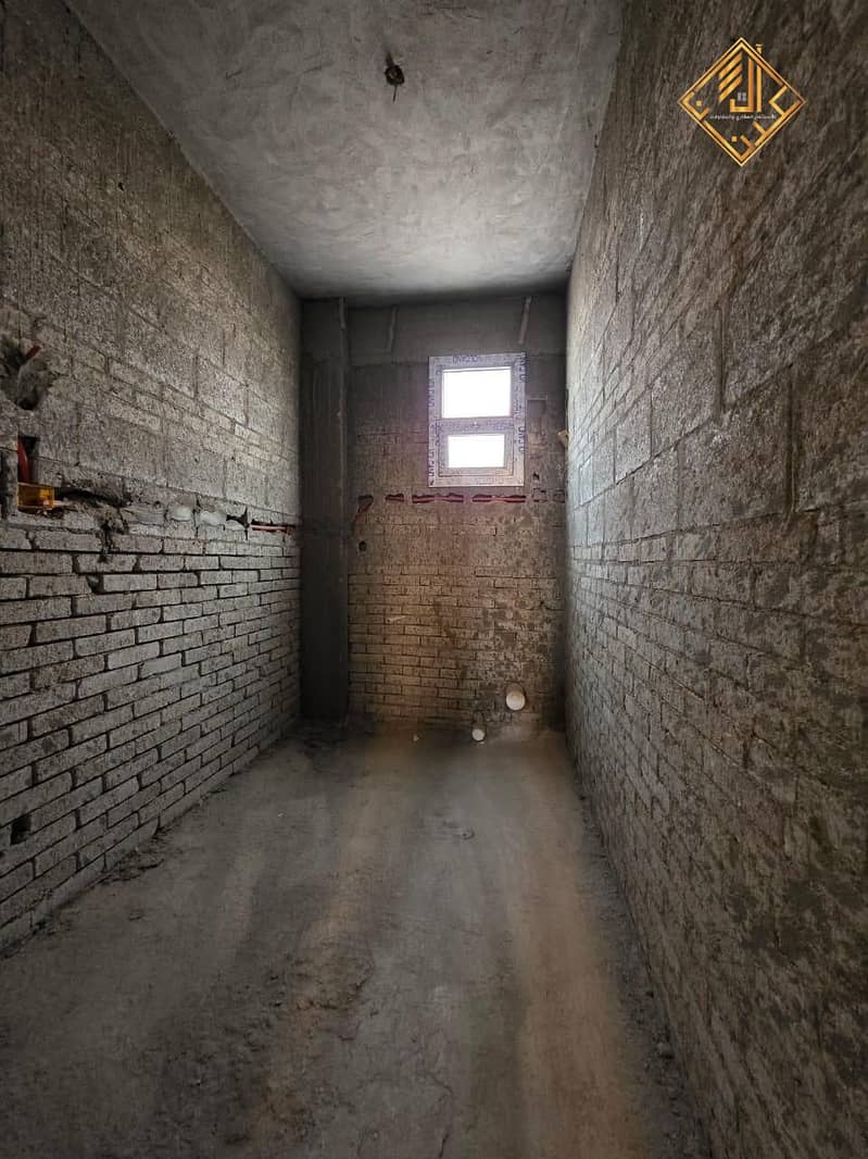 9 WhatsApp Image 2025-11-24 at 12.37. 29 (1). jpeg