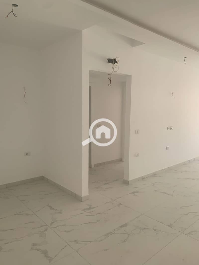 11 1c2eab72-f91a-42eb-8758-ddb21629957c. jpg