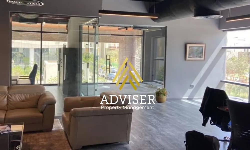 5 8240752-48e70o. jpg