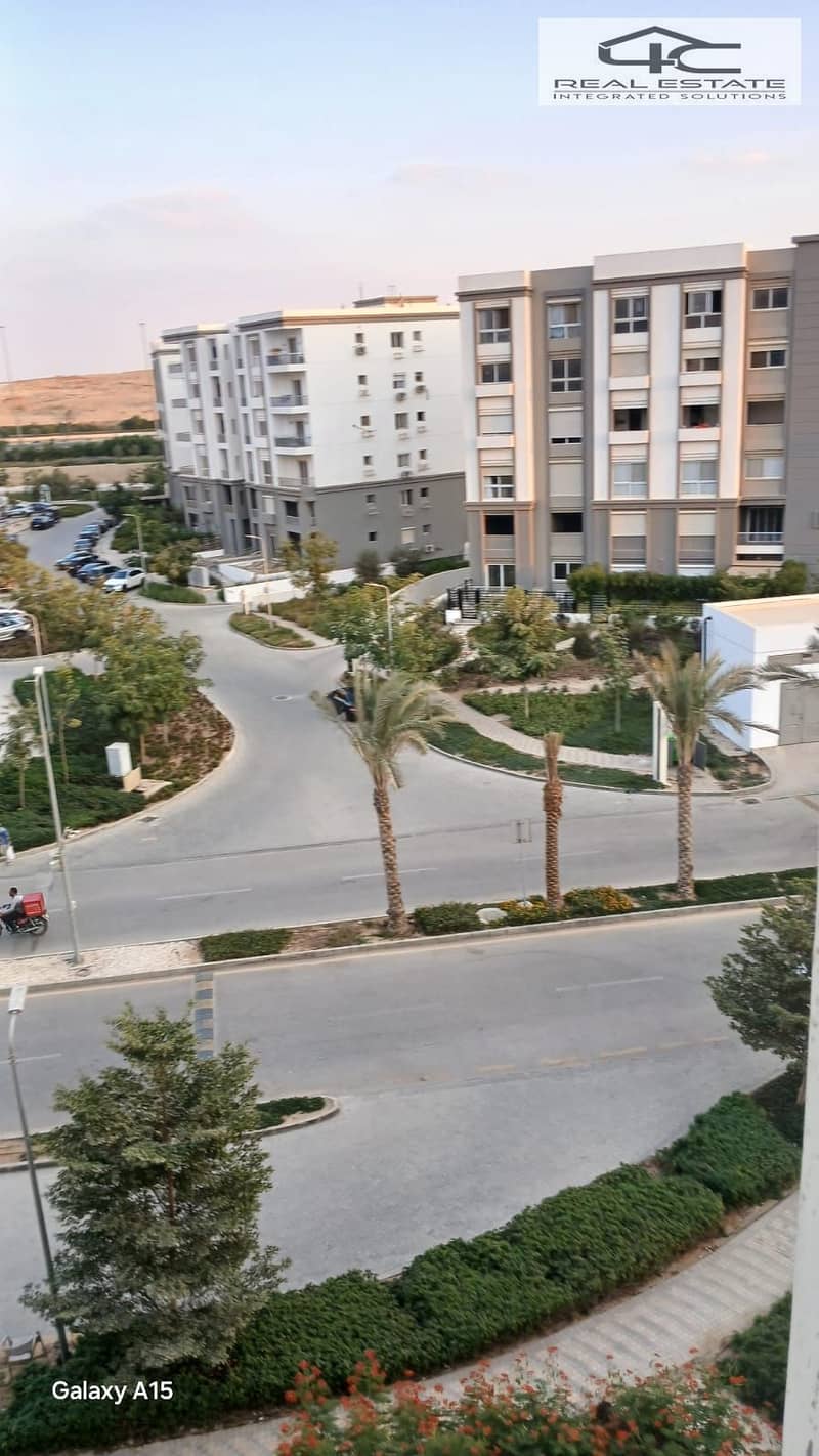 3 WhatsApp Image 2025-11-23 at 18.37. 08. jpeg