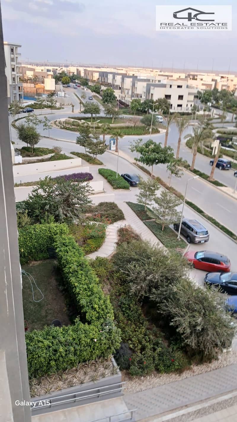 5 WhatsApp Image 2025-11-23 at 18.37. 08 (1). jpeg