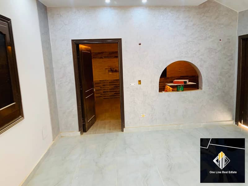 4 9d6d3baf-517a-4114-a173-59a9d1a305d6. jpeg