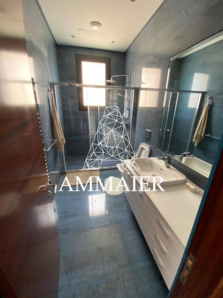 9 ee8bf388-60d7-4a5c-86b9-d351393c641c. jpg