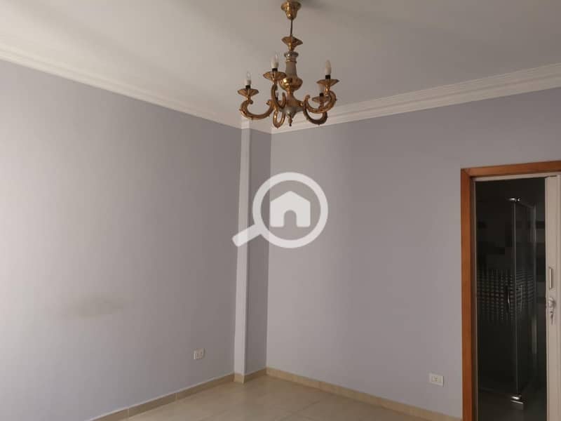 4 WhatsApp Image 2025-11-18 at 2.55. 53 PM. jpeg