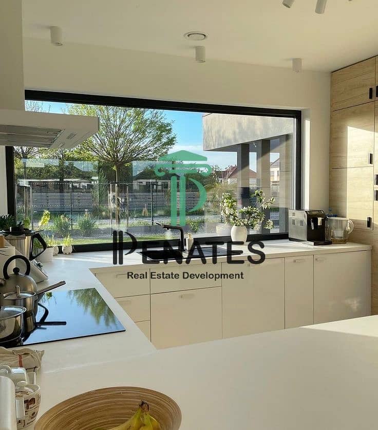 8 8ee39415-47e5-415a-b660-1997890ce199. jpeg