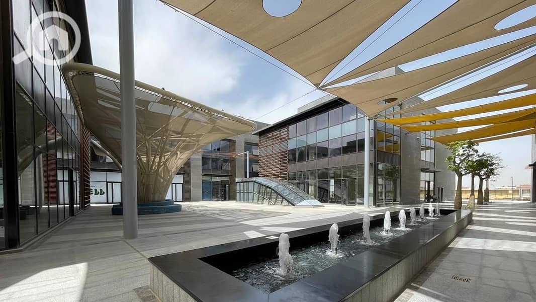 10 fc9a60fef80e42d781322d4f45267485. jpg