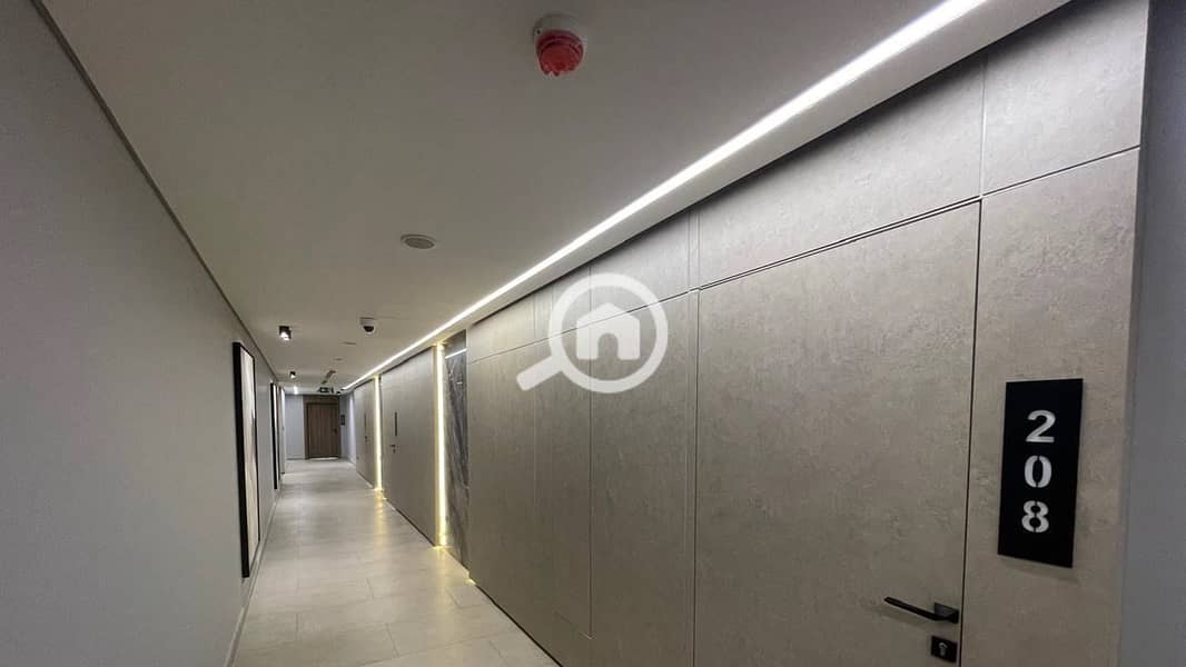 13 5c8370d9215e44c78f047b44c0aeccab. jpg