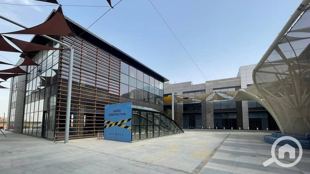 17 7790a89973d642f6af8bfe430ea0a27e. jpg