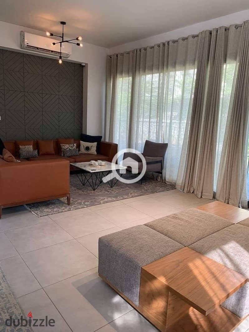 4 2cdbea07-6f92-49df-a08e-9c093d3e5f38. jpg