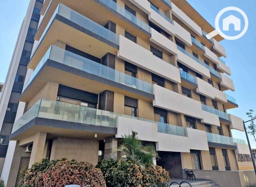 11 29e04eb9-5677-4ec2-a43c-684885201d7f. jpg