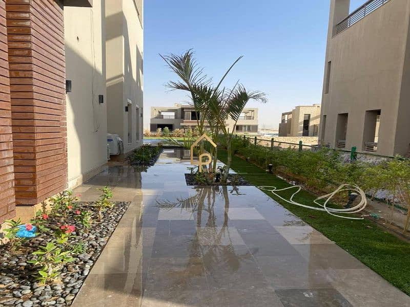 5 476364320_2033701107129338_8066654041362420751_n. jpg