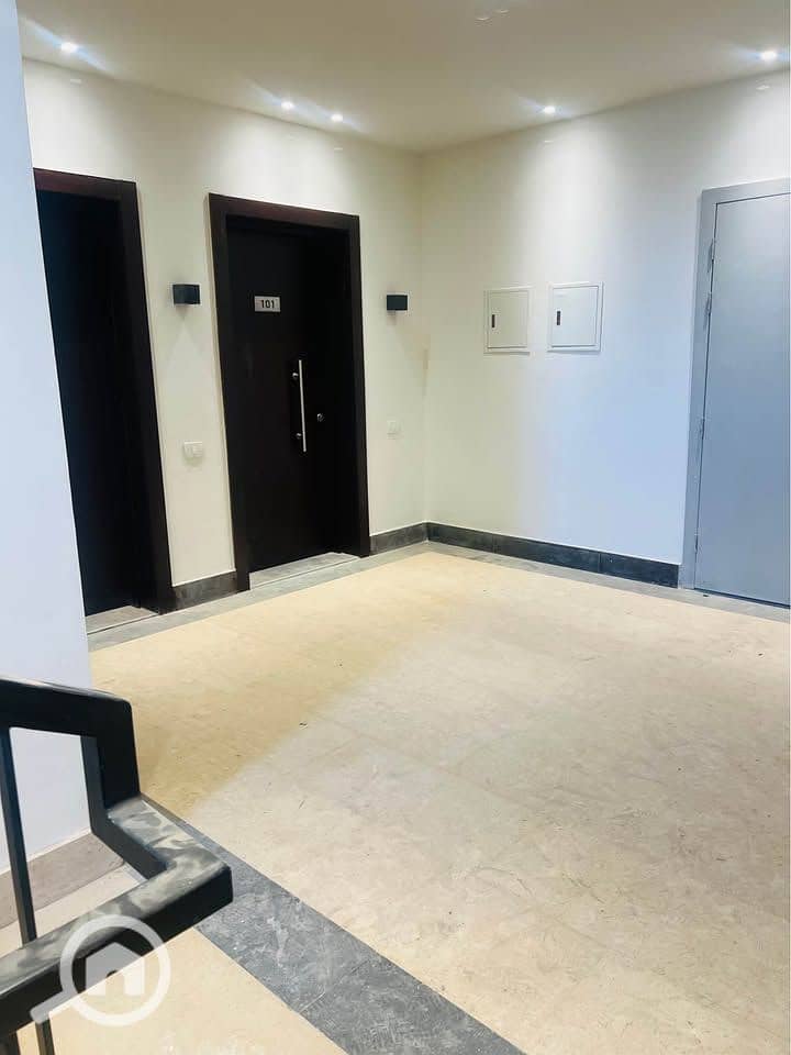 6 549587422_715305124896252_9216276799851210319_n. jpg