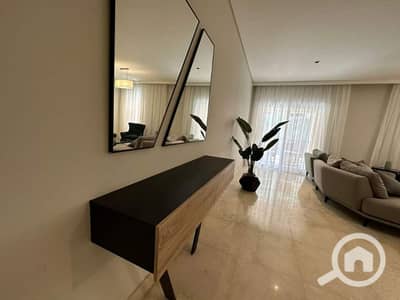 3 Bedroom Flat for Sale in New Cairo, Cairo - في التجمع استلم شقه بجاردن لقطه جاهزه للمعاينه ب879 الف والتقسيط علي 9 3 Bedroom Flat for Sale in New Cairo, Cairo - في التجمع استلم شقه بجاردن لقطه جاهزه للمعاينه ب879 الف والتقسيط علي 9