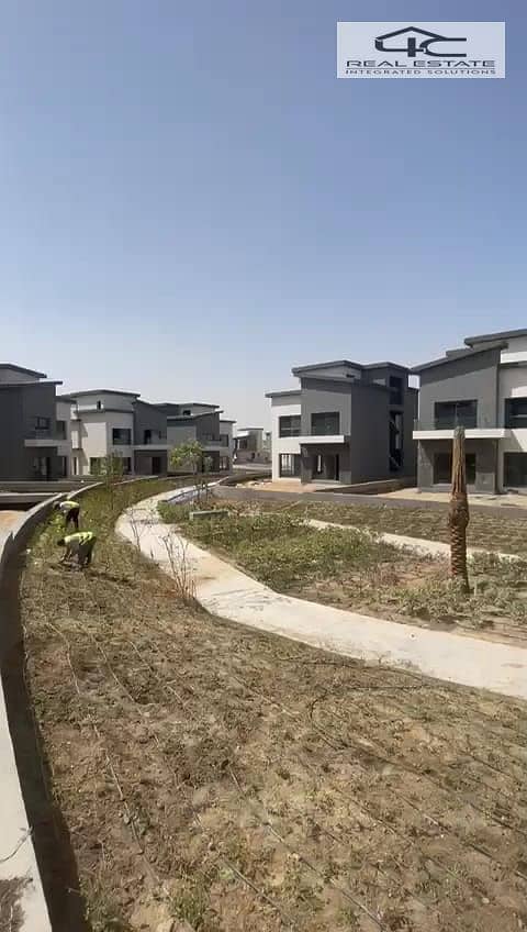 8 78008baa-11da-4d18-b9fa-4cdfcfa17529. jpeg