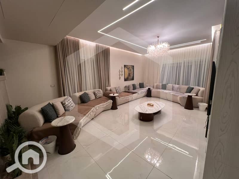 2 Palm Valley 2. jpg