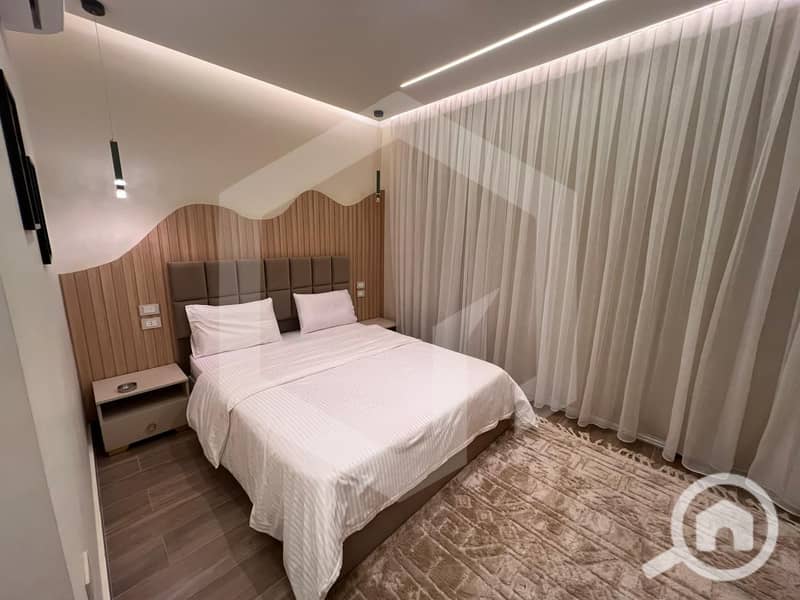 8 Palm Valley 8. jpg