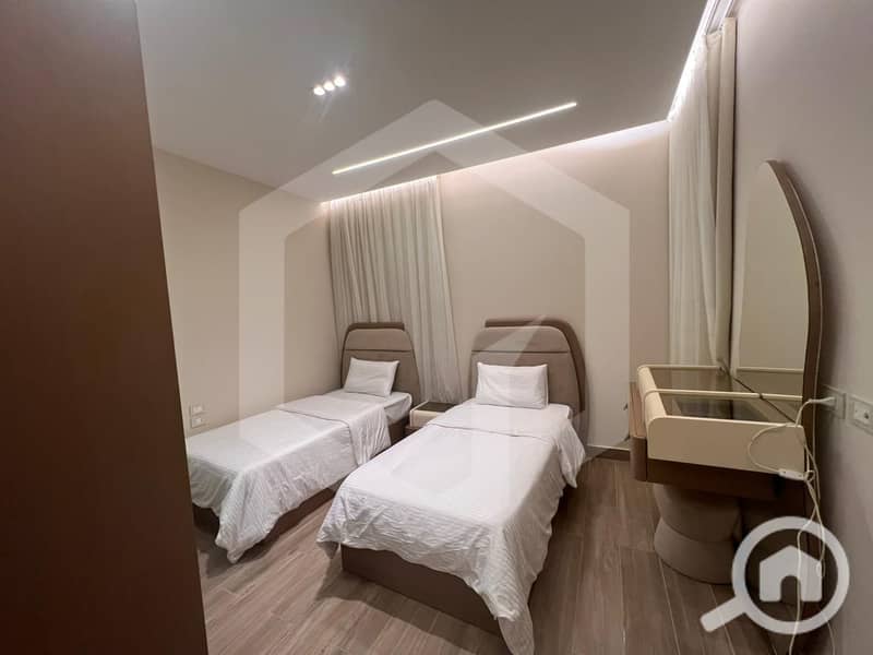 11 Palm Valley 11. jpg