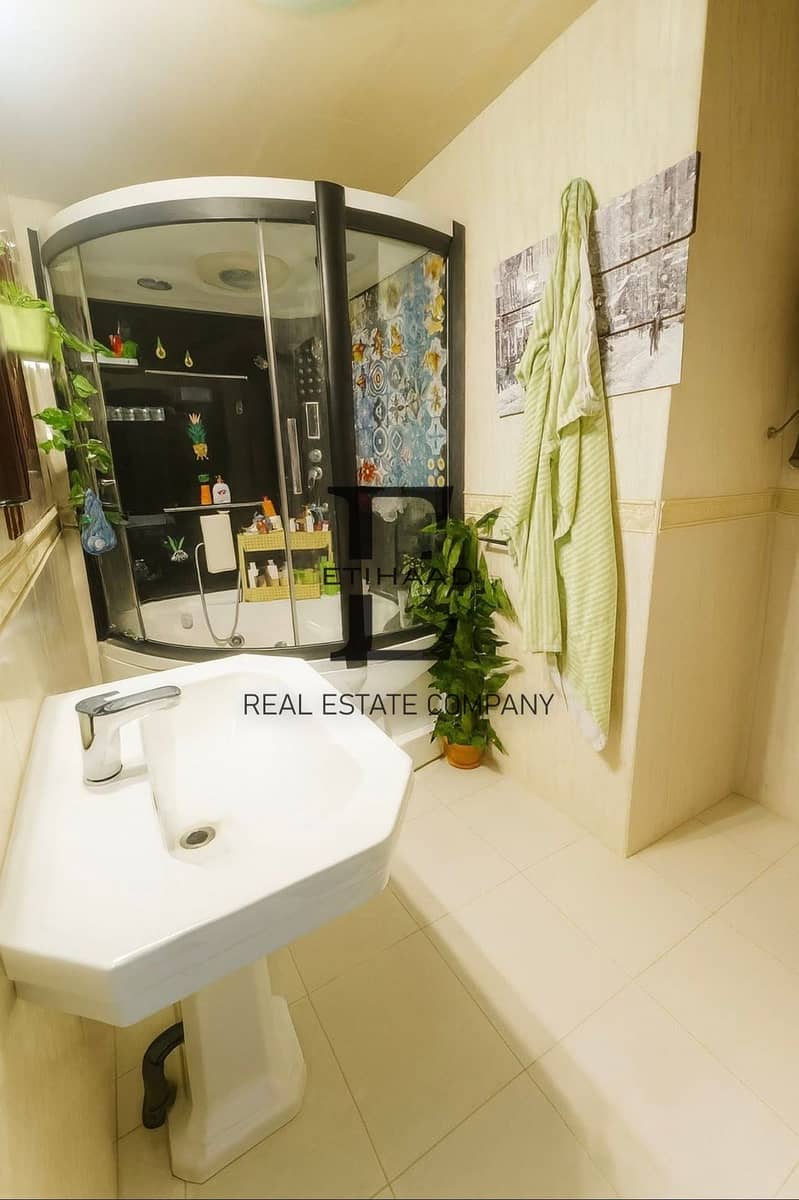 8 6235abd3-a573-455f-92a6-f50d57533e13. jpeg