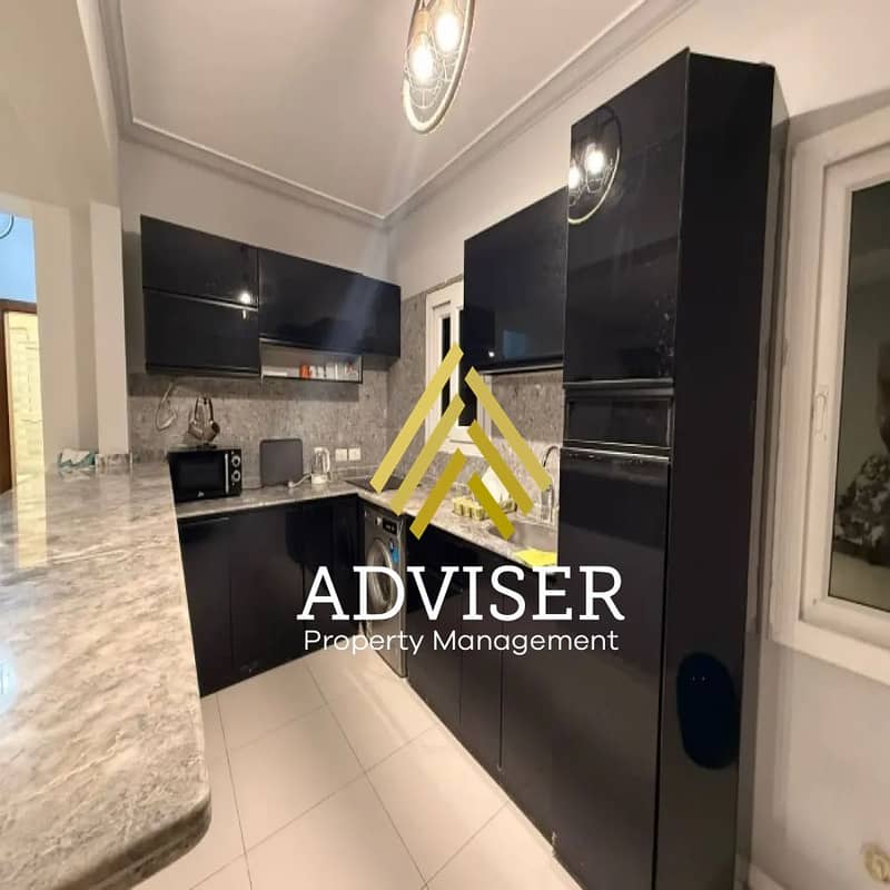 2 8301146-3e336o. jpg