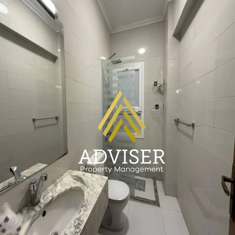 5 8301146-07f79o. jpg