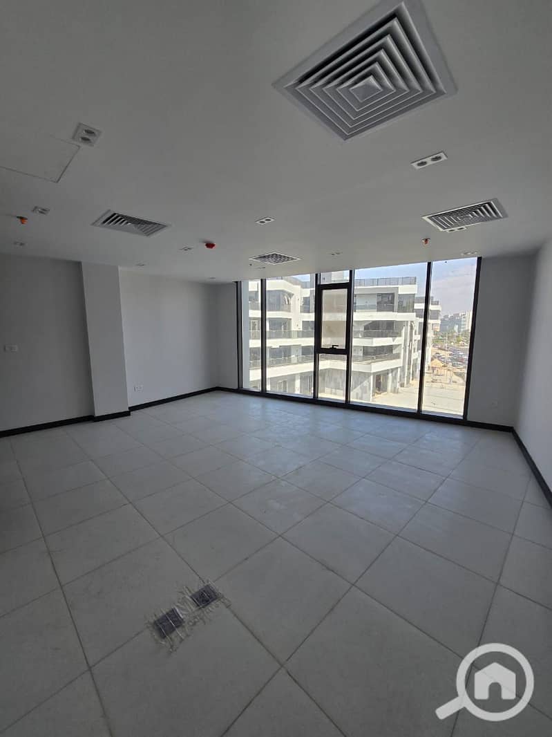 3 WhatsApp Image 2025-11-24 at 2.26. 43 PM (3). jpeg