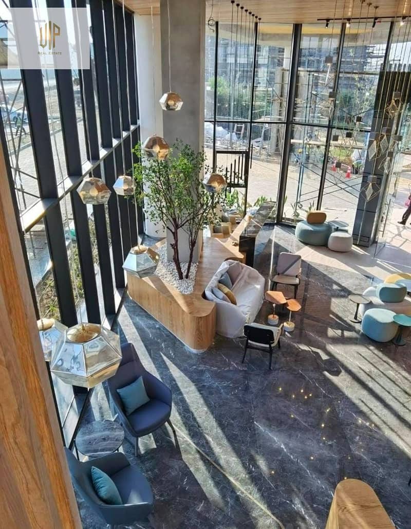 10 WhatsApp Image 2025-11-23 at 10.43. 38 PM. jpeg