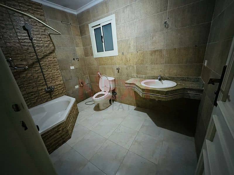 18 IMG-20251122-WA0052. jpg