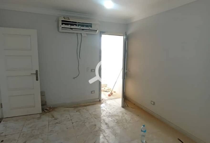 4 6b85322bafe24276a58e3f78d8fefe87. jpg