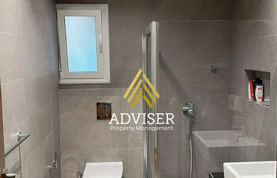 8 8187407-67e93o. jpg