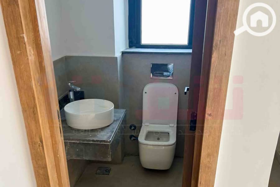 18 WhatsApp Image 2025-11-18 at 6.05. 37 PM (1). jpg